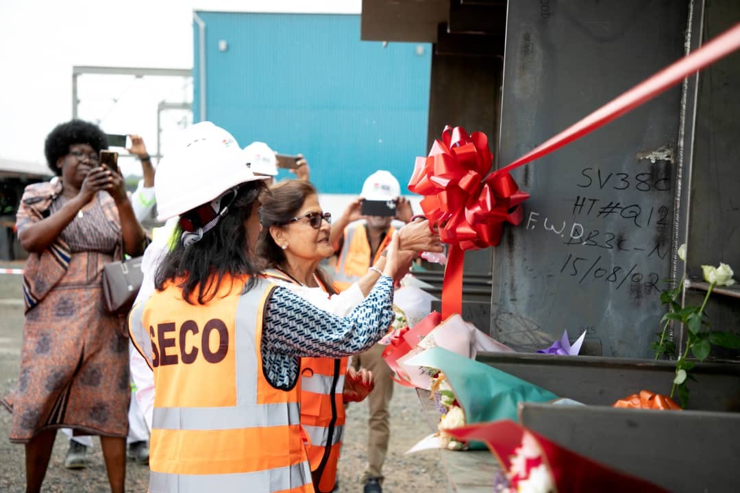 Women at keel laying ceremony